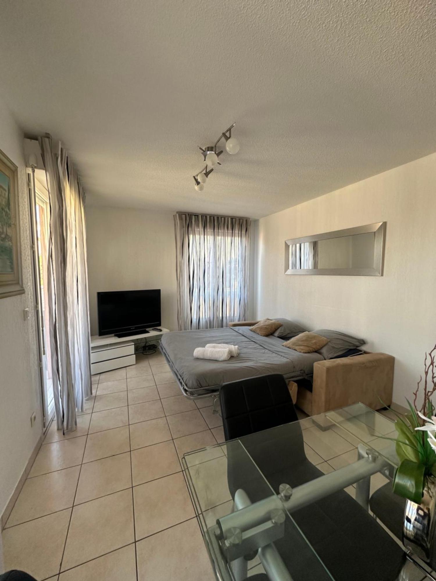 Monaco Border, Terrace, Sea View & Parking
