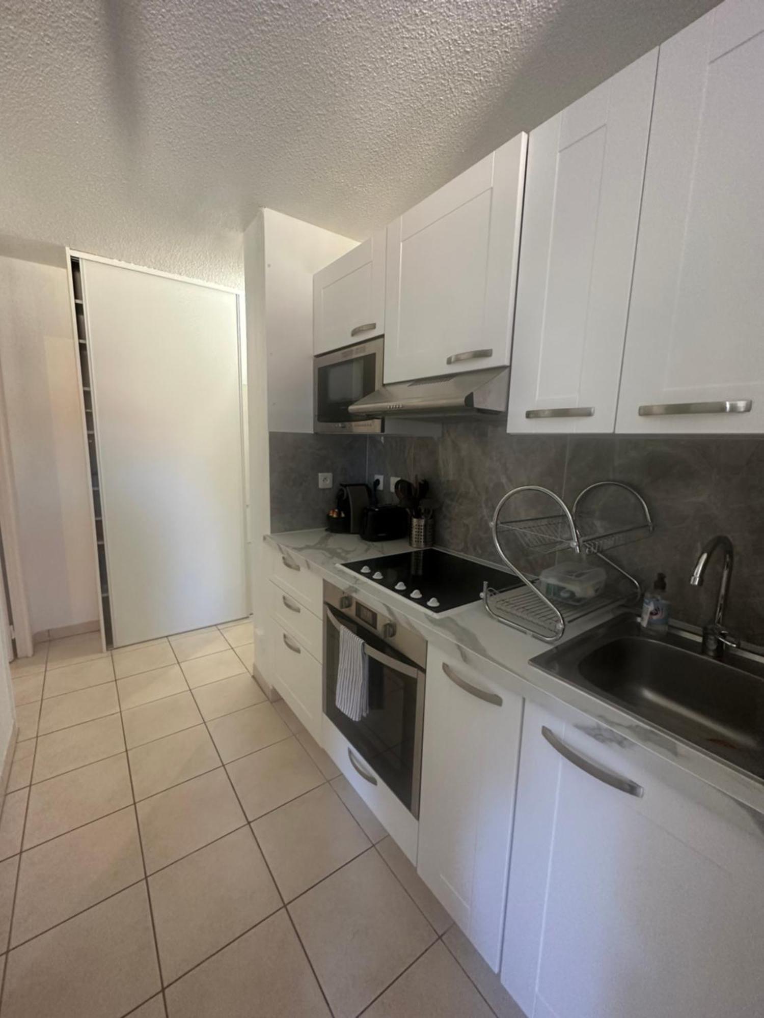 Monaco Border, Terrace, Sea View & Parking Apartment Beausoleil